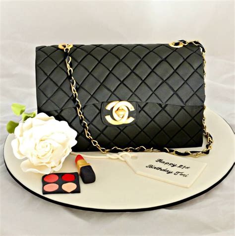 chanel handbag cake pinterest|Delicious Chanel Bag Cake Designs for Fashionistas .